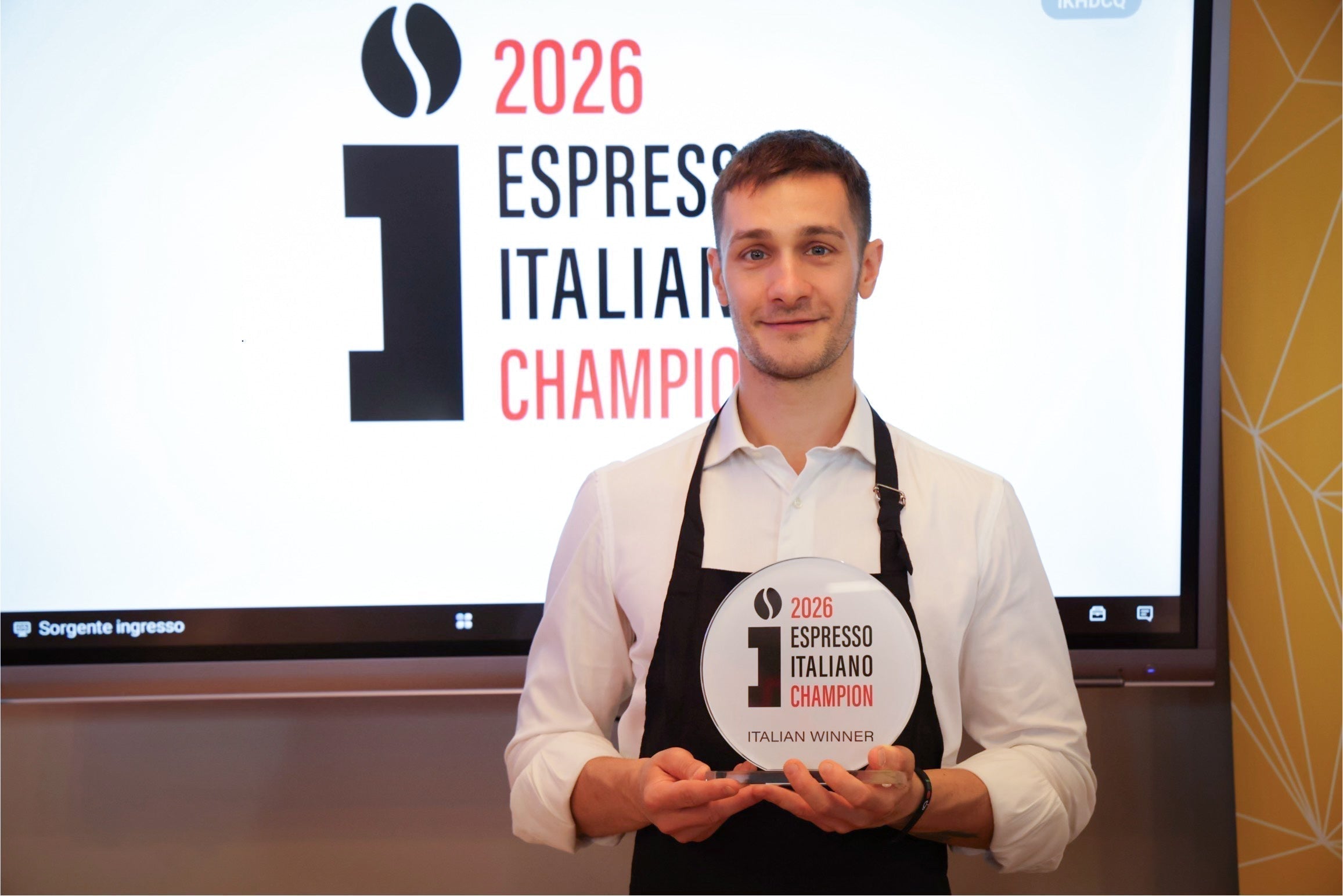 Espresso Italiano Champion 2026: Matteo Colzani conquista il titolo nazionale con Gran Aroma